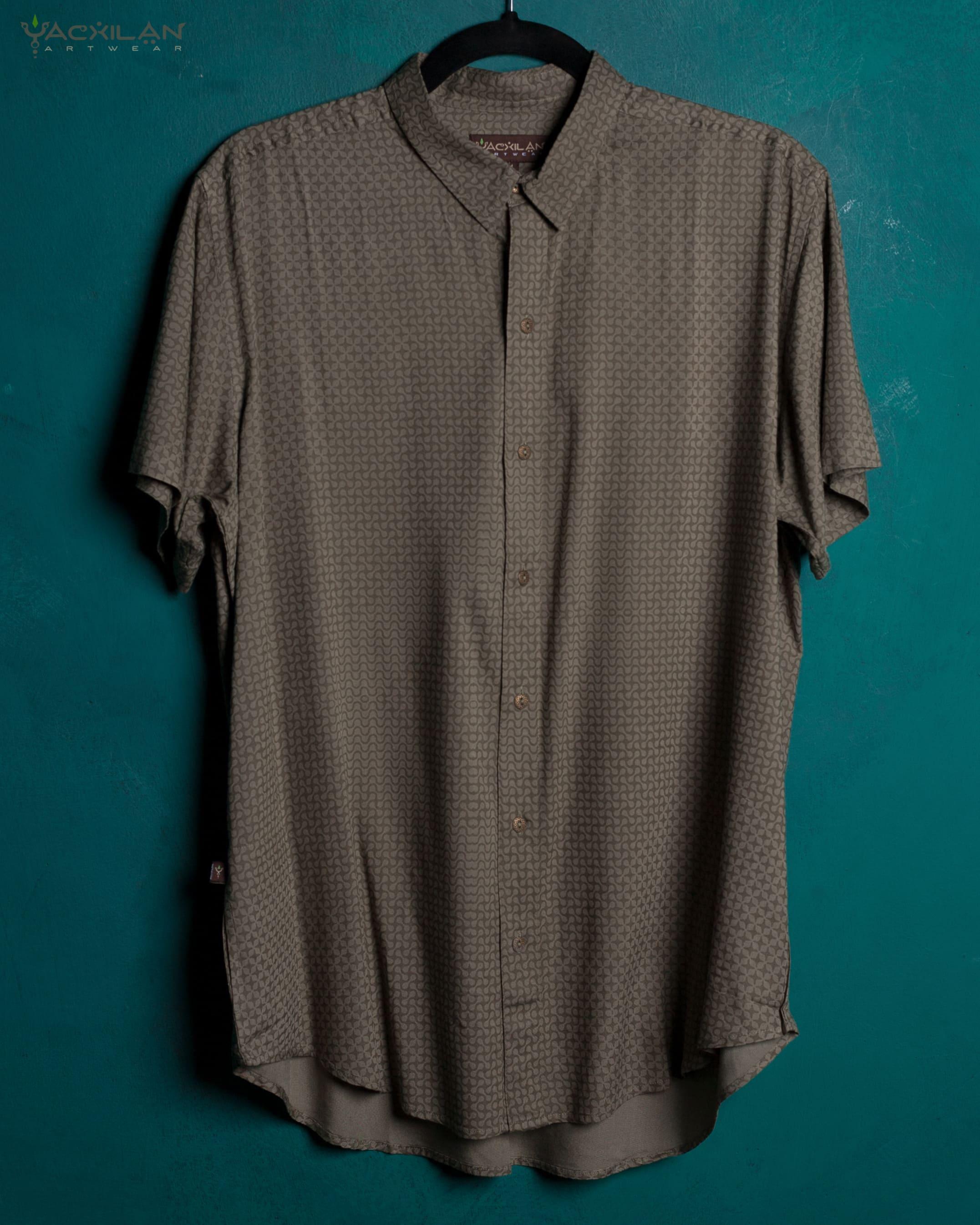 Shirt Men Half Sleeves / Viscose - Screenprint - Sand DROOL - Yacxilan Artwear
